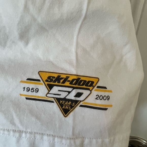 ski-doo t-shirt xl - Picture 3 of 4